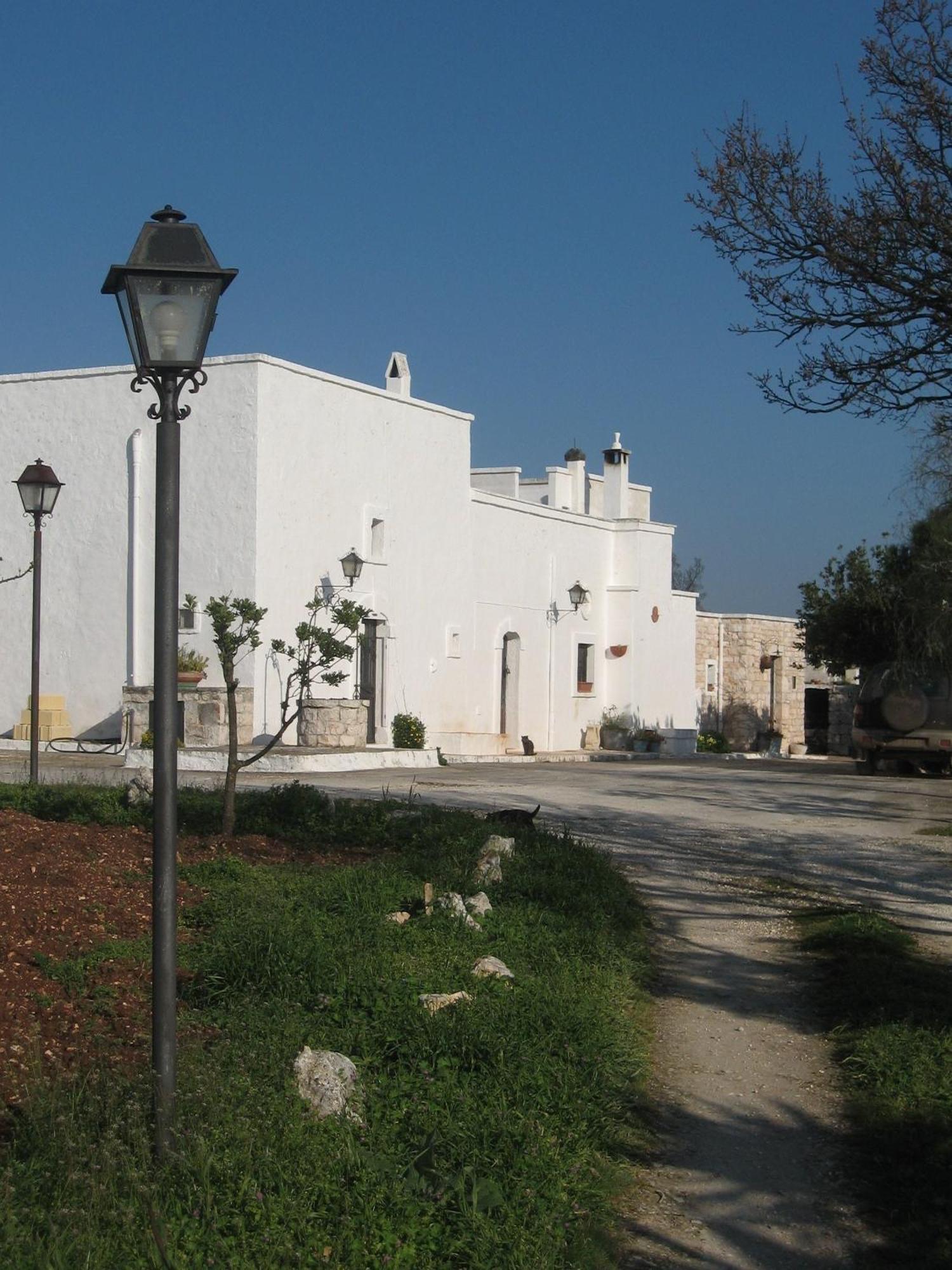 B&B Cinque Stalle Monopoli Exteriör bild